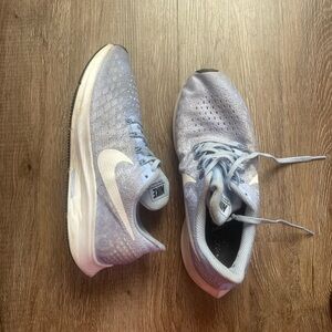 Nike Women's Sky Blue Athletic Shoes